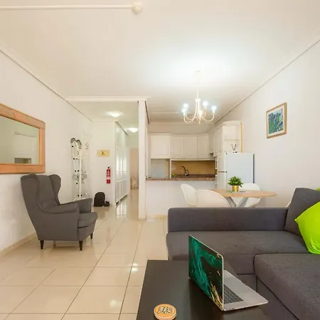 Lovely 1 Bed, Chayofa, Near Cristianos - 1 Bed, Wi-fi, Terrace, Pool! * Arona (Tenerife)