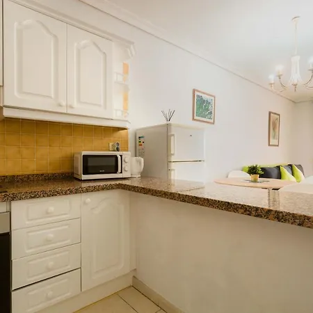 Appartement Lovely 1 Bed, Chayofa, Near Cristianos - 1 Bed, Wi-fi, Terrace, Pool! *