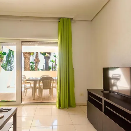Lovely 1 Bed, Chayofa, Near Cristianos - 1 Bed, Wi-fi, Terrace, Pool! Arona (Tenerife)