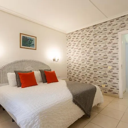 Lovely 1 Bed, Chayofa, Near Cristianos - 1 Bed, Wi-fi, Terrace, Pool! Διαμέρισμα *
